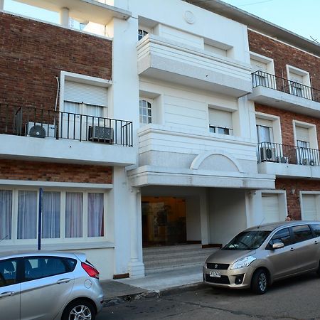 Hotel Crown Melo Zewnętrze zdjęcie